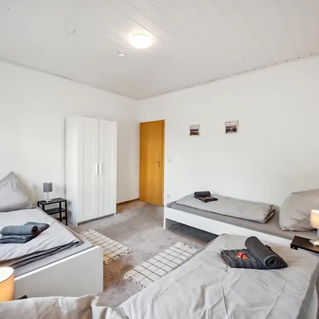 Home2stay Apartmenthaus Kitchen,wifi,parking *** Hanau