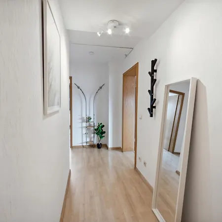 Home2stay Apartmenthaus Kitchen,wifi,parking *** Apartment *